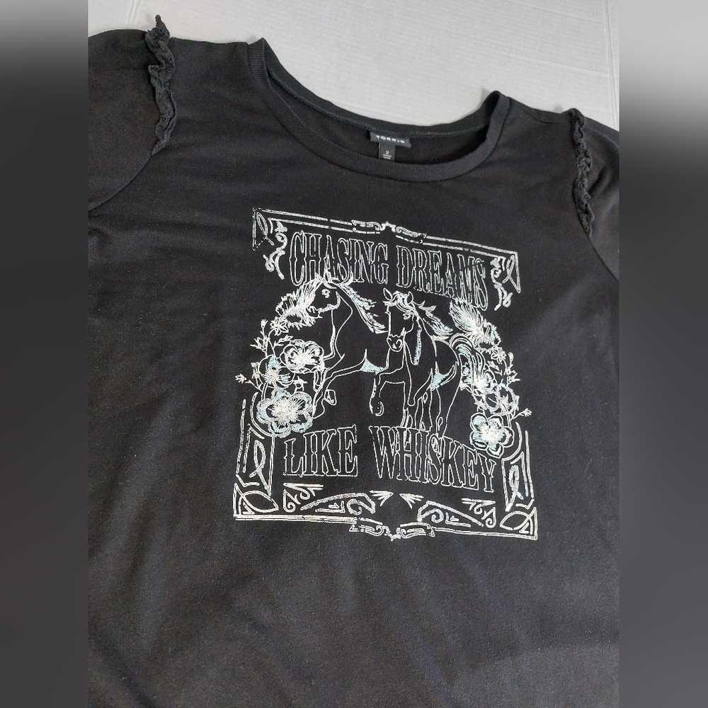 Black Torrid Size 2 "Chasing‎ Dreams Like Whiskey" Horse and Rinestone Shirt